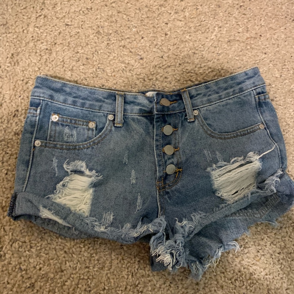 Buttoned up Jean shorts